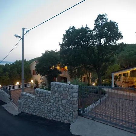 One-bedroom With Terrace In 3542-4 * Povile