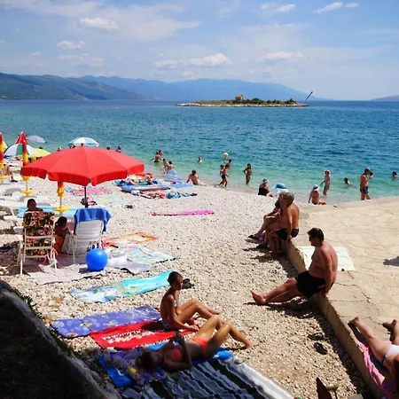 One-bedroom With Terrace In 3542-4