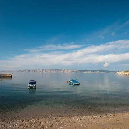 One-bedroom With Terrace In 3542-4 Apartman Povile