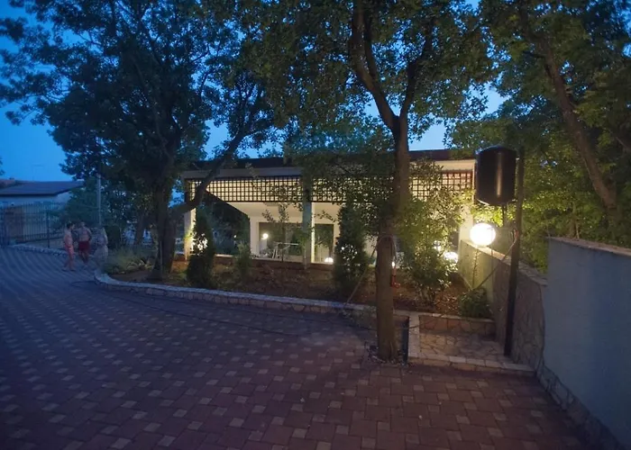 One-bedroom With Terrace In 3542-4 Apartment Povile