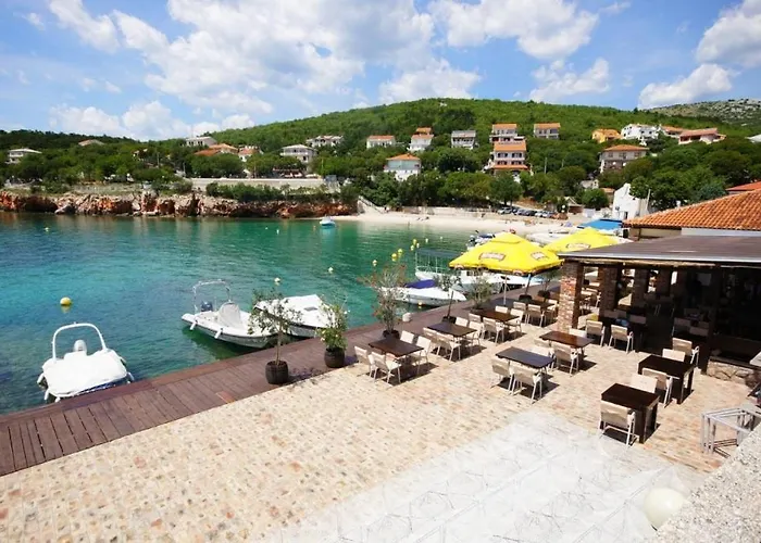 One-bedroom With Terrace In 3542-4 *